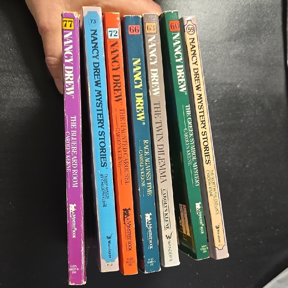 1980s NANCY DREW BOOKS